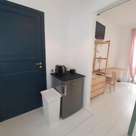 Maison d'hôtes Malpensa - Independent Double & Bathroom Castano Primo